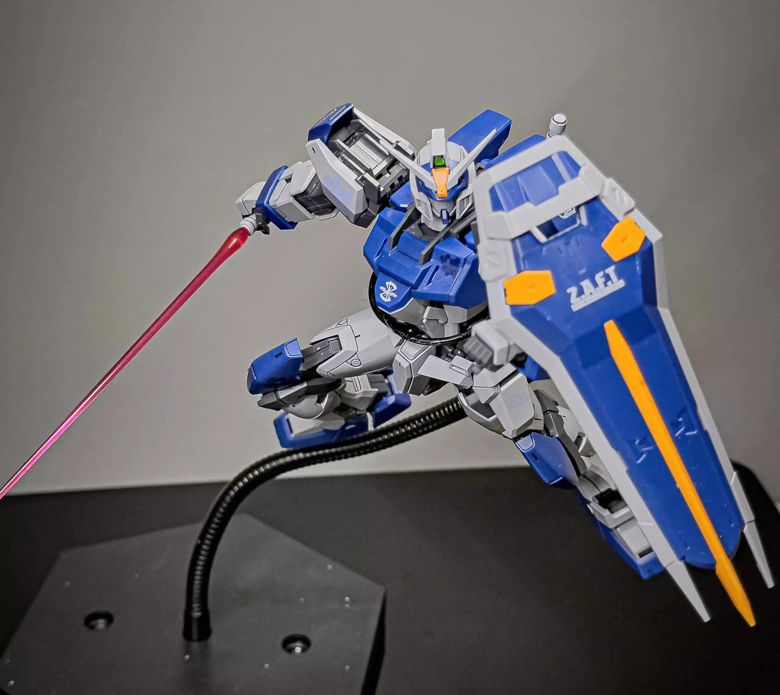 Daban 6609 Duel Assembly Model Kit MG 1/100 Gat-X012 Assaultshroud Collection Action Figure Plastic Model Kits Toy Gift