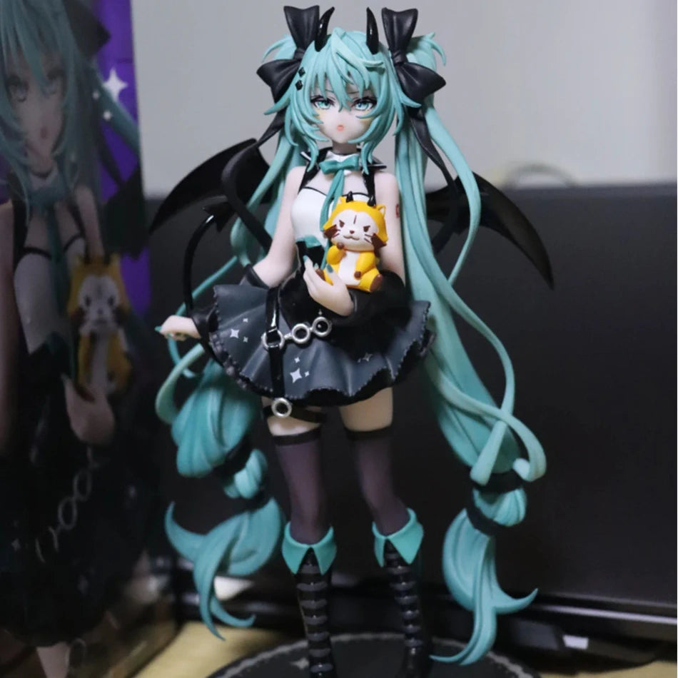 19cm Anime Little Devil Hatsune Miku Handmade Little Raccoon Miku Dark Angel Handmade PVC Model Anime Peripheral Ornaments Gifts